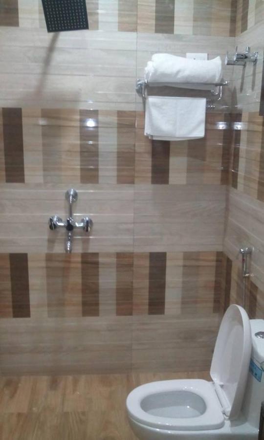 Hotel Ss Grand Лакхнау Екстер'єр фото