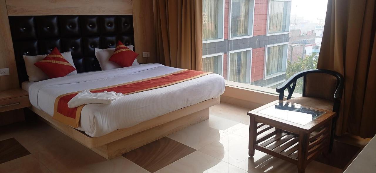 Hotel Ss Grand Лакхнау Екстер'єр фото