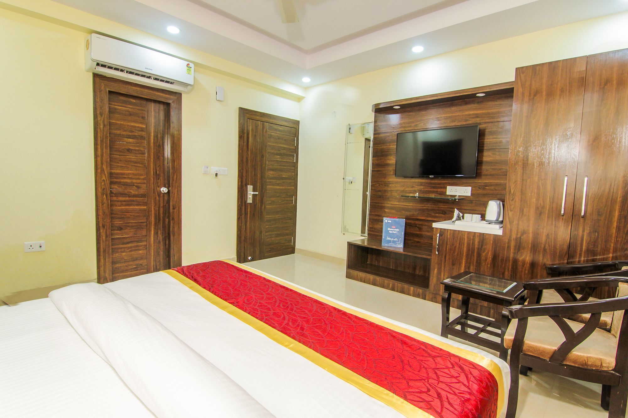 Hotel Ss Grand Лакхнау Екстер'єр фото
