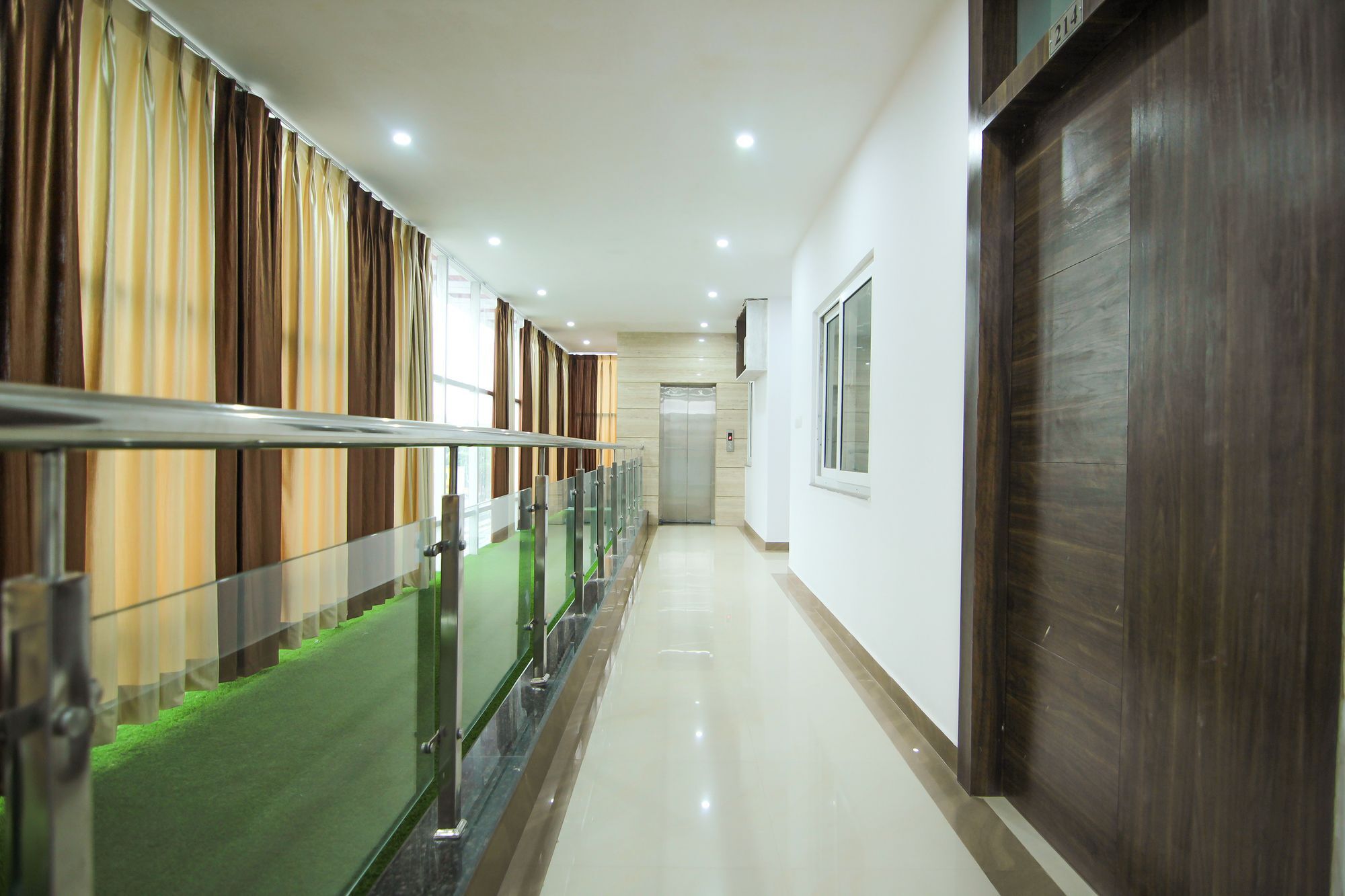 Hotel Ss Grand Лакхнау Екстер'єр фото
